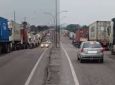Caminhoneiros relatam filas de 15 km no Porto de Paranaguá